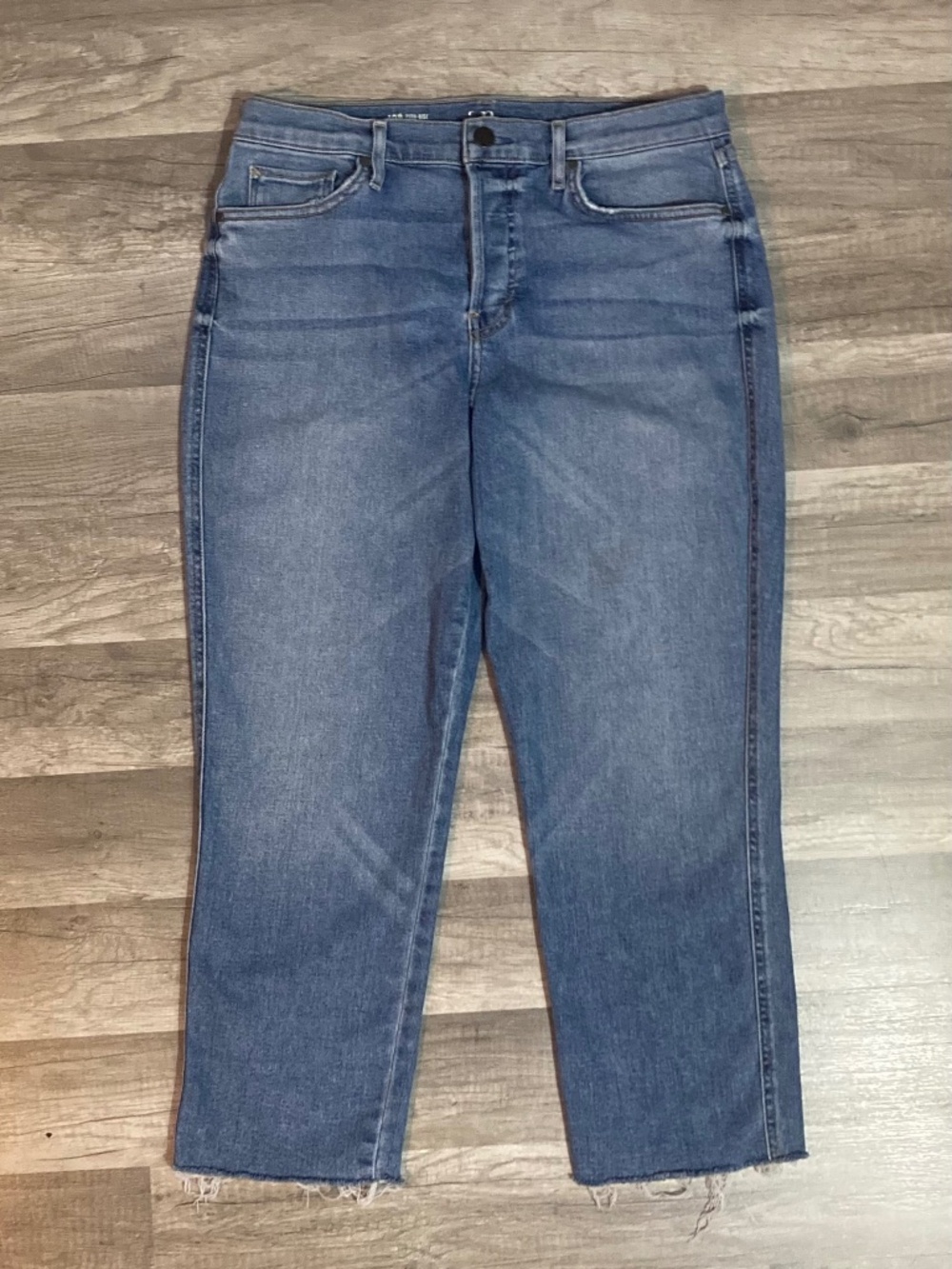 Petite cotton cut off distressed jeans